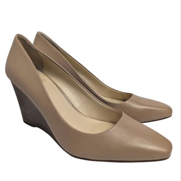 Vince Camuto Diletta Tan Nude Leather Wedge Pumps Womens 9.5 - Picture 2 of 8
